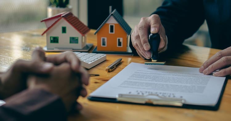realestate-investing-closing-documents-is1388924797