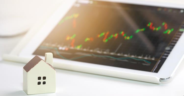 realestate-market-analytics-investing-is1029765824