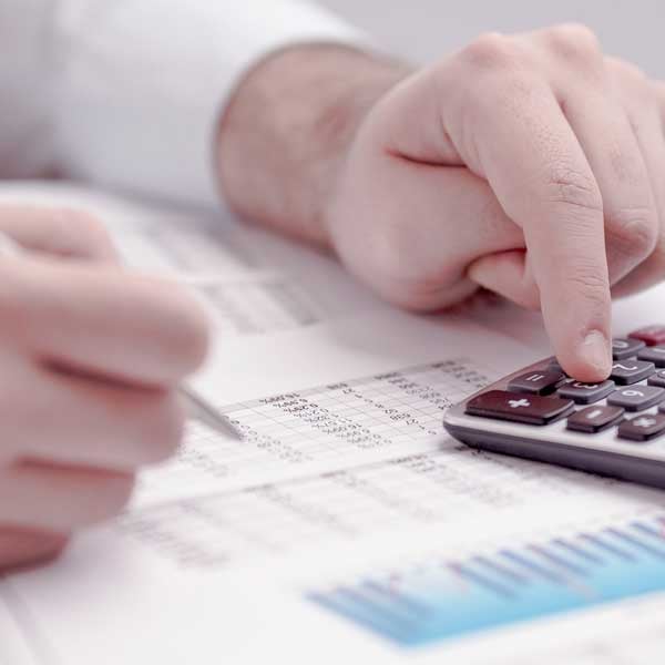 What is the Difference Between Capital Gains and Dividends?