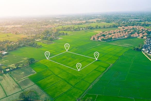 land-square-graphic-IS-1254330782