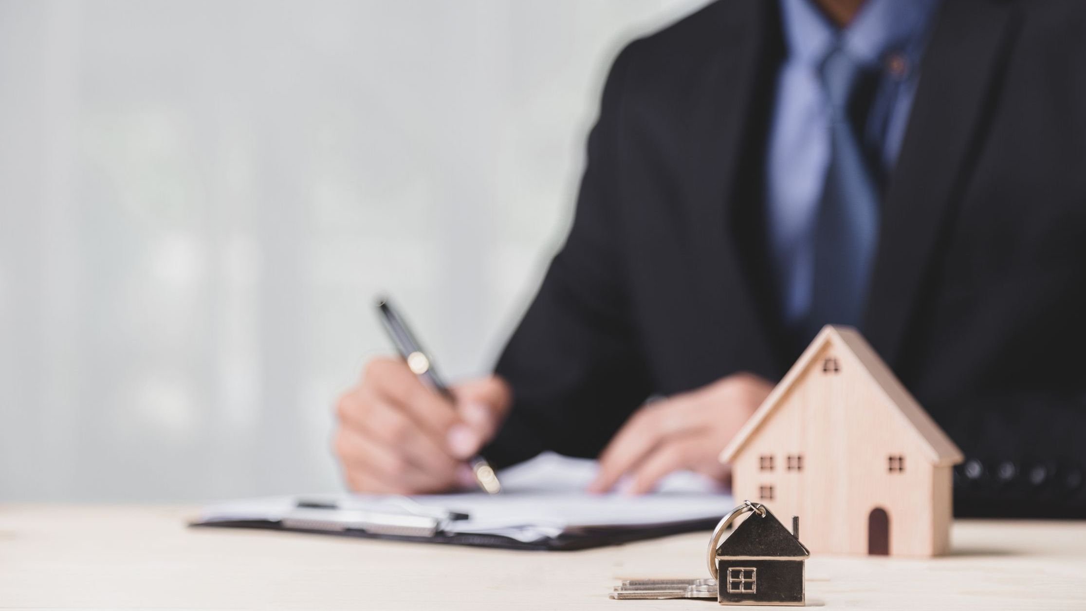 How Triple Net Leases Compare to REIT Investments