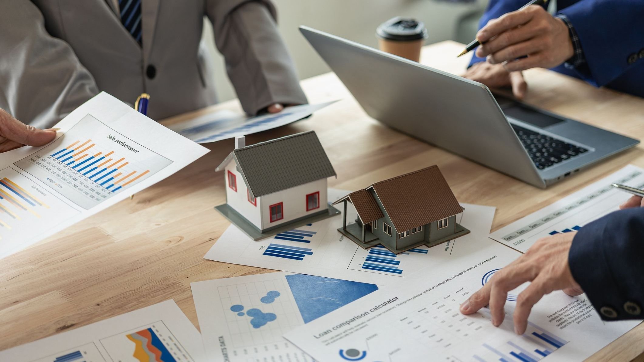 Real estate broker's business meeting, business meeting with a new start-up project. Presentation of concepts, financial analysis, planning, collaboration.