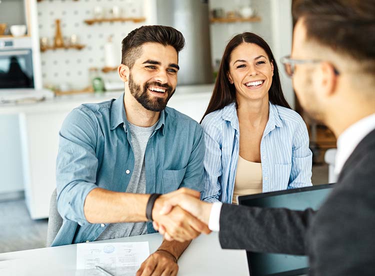 What Is the Difference Between a Schedule D and Form 4797?