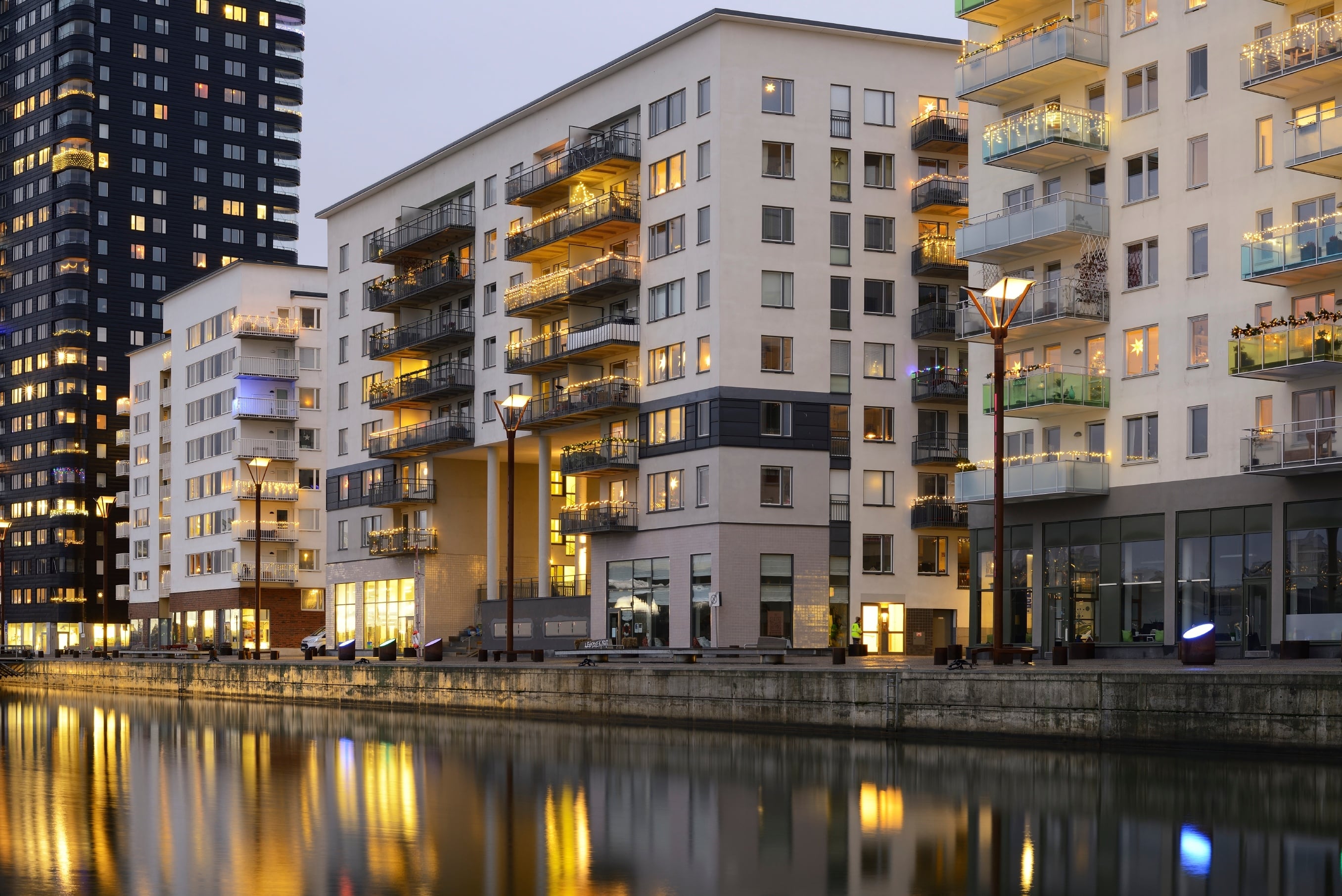 High-rise building, a great example of a building owned by a Delaware Statutory Trust.