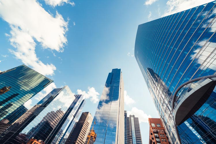 What is the Difference Between a REIT and a Real Estate Fund?